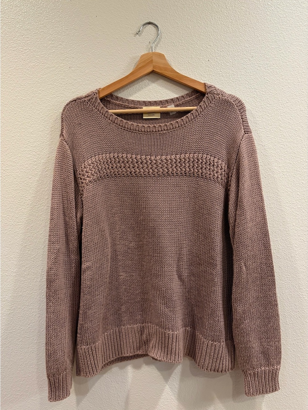 3/$15 Elie Tahari Textured Scoop-Neck Sweater in Shimmery Mauve